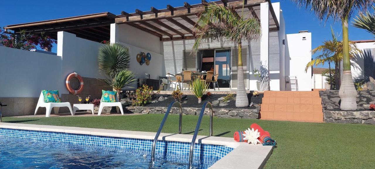 Villa Del Corazon Salinas Golf Caleta De Fuste Exterior photo